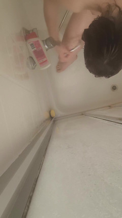 JanineLang: Orgasme tijdens douchen en scheren