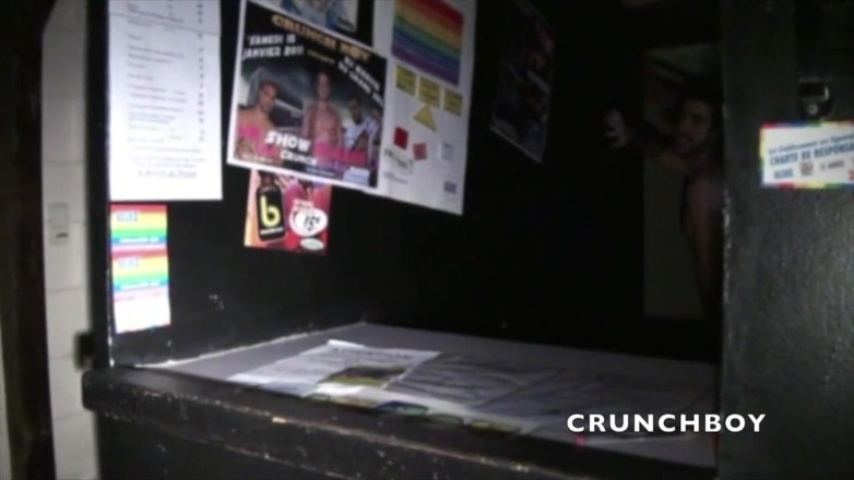 Crunch Boy: Morgan ha scopato il sexy giovane gay bisex top Theo