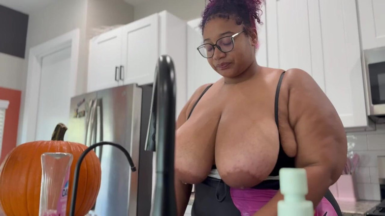 TeddyStrokez: Peluche travieso