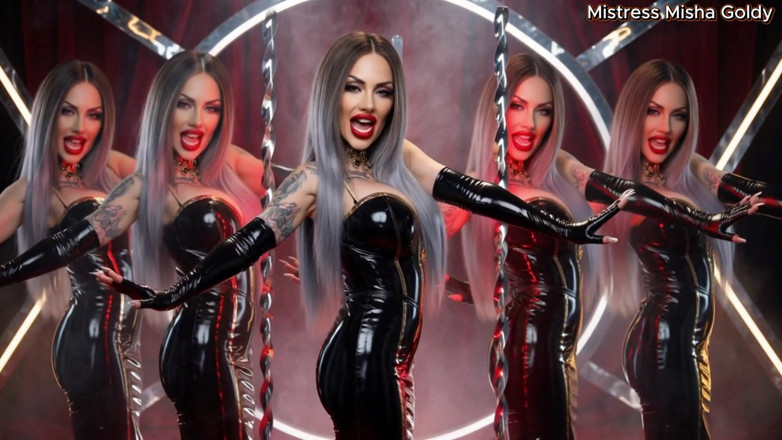 Goddess Misha Goldy: Не можу сказати ні сукі. Тобі подобається бути наляканим - гладити і ковтати для мене