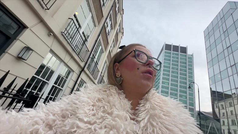 Cumwalkoffame: Sandie Candy Cumwalk