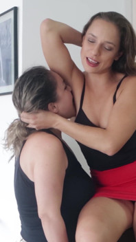 Submissive Girl Worshiping, Smelling and Licking My Armpits!