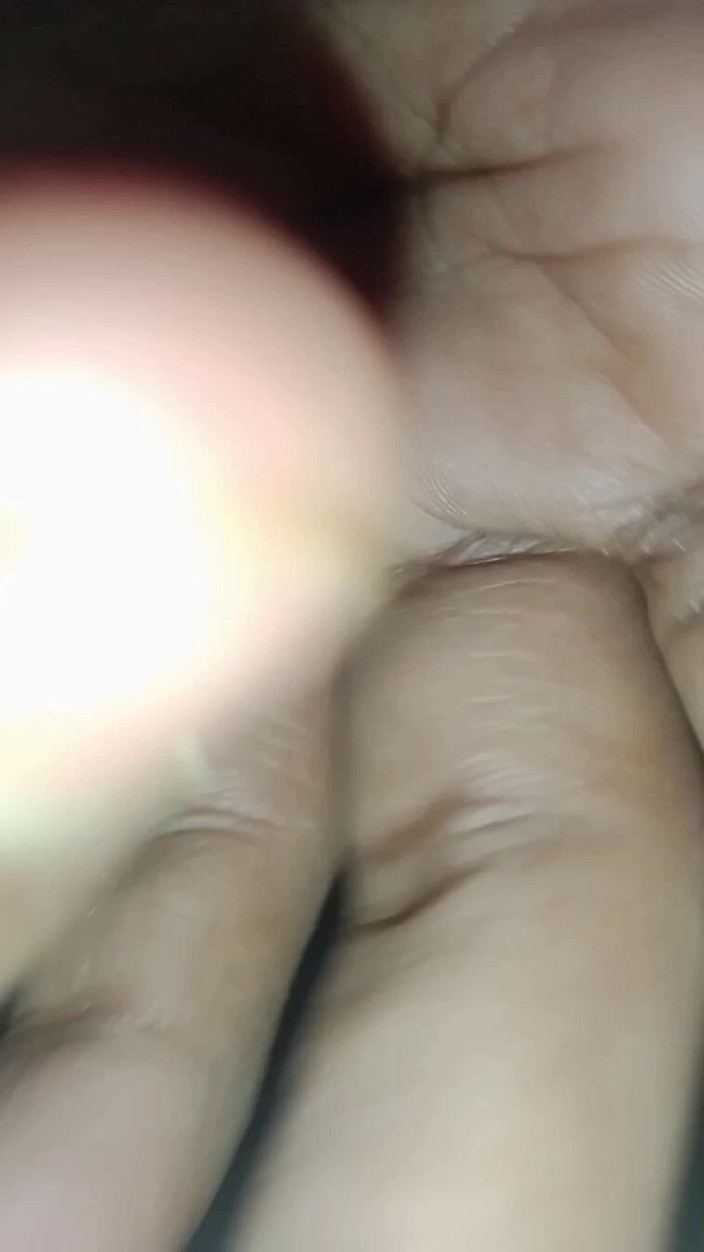 Bking0008: Komşunun baldızının evine gittim ve onu büyük yarağımla siktim.