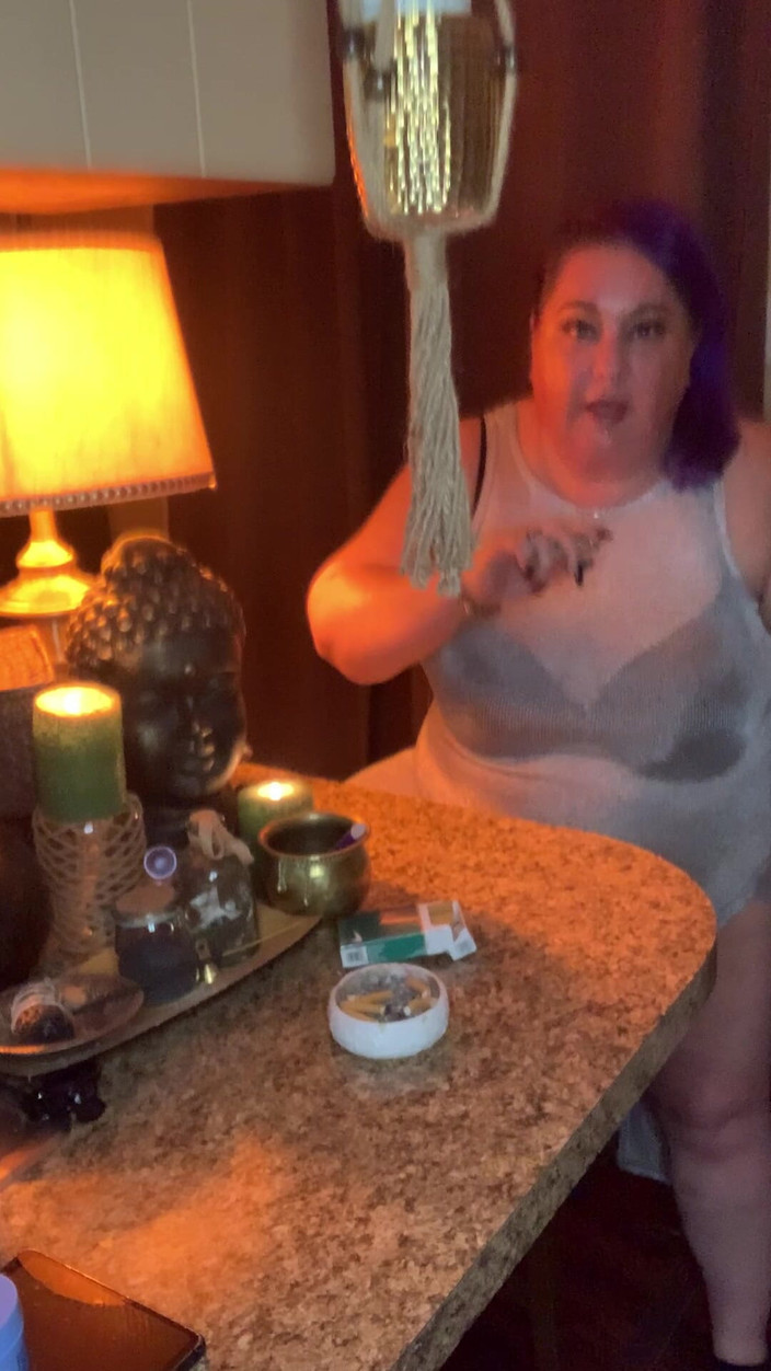 BlancaGirlBBW: Cough Cough Number 1 Permintaan