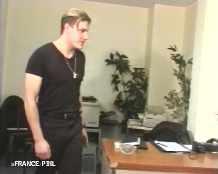 La France a Poil: Casting improvisado para Alen, ¡quién no lo esperaba!