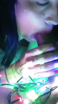Hard Cock Receives the Best Christmas Blowjob with Deep Throat and an Exciting Cumshot