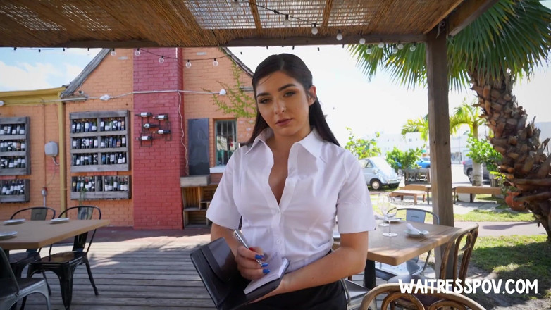 Waitress POV: Serveerster pov - Keira Croft - burgerwinkel teef