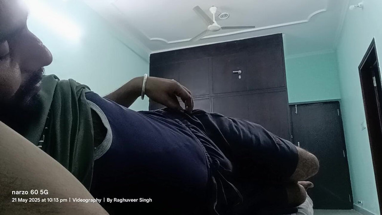 Rajasthani-old-lover: Spermashot efter att ha sugit min granne styvfar och styvmor