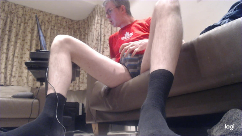 Longlegs: Strip and Wank