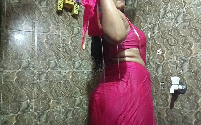 Mumbai Ashu: Video di sesso nel bagno di ashu