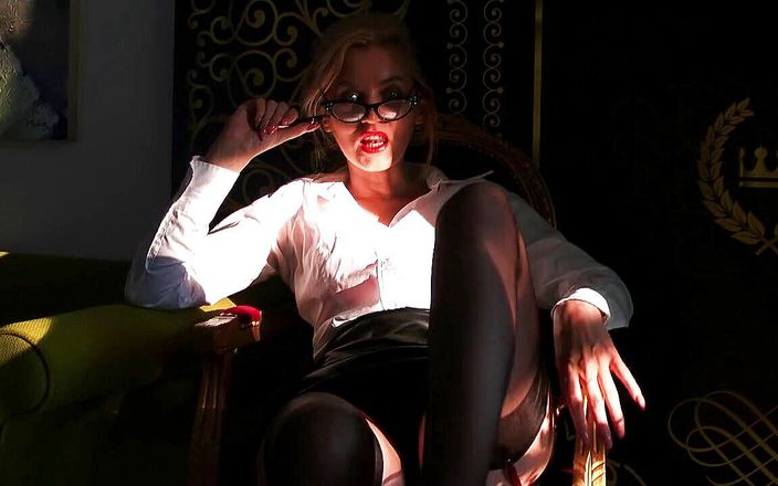 Goddess Celine: Nylon addiction therapist (dirty talk)