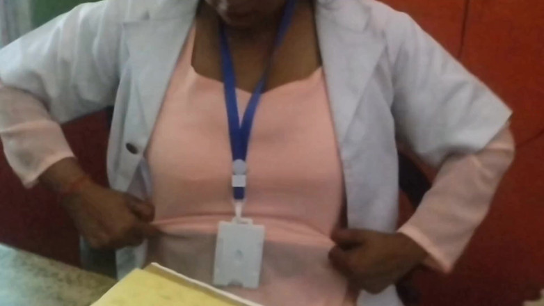 Nirman: Індійський дезі лікар, гарячий секс з дівчиною