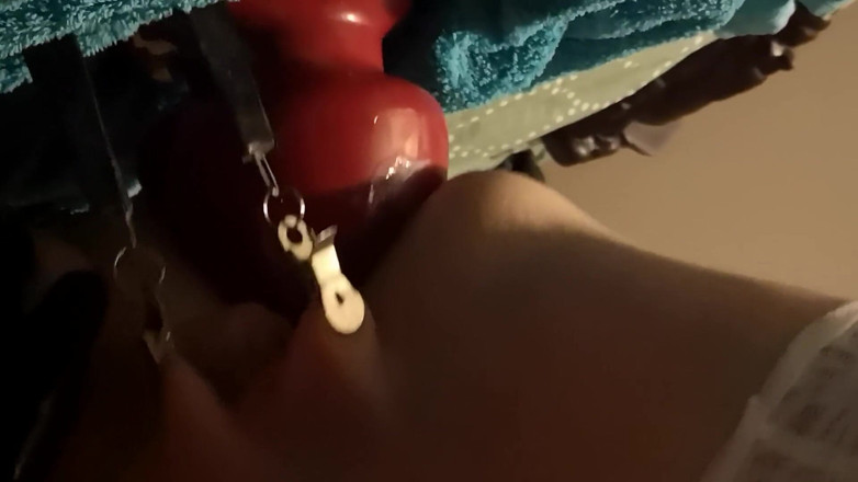 Extreme Anal Lovers: Sitting on big red plug and sucking