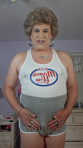 Victoria Lecherri: Mi Mojado Culo Coño!