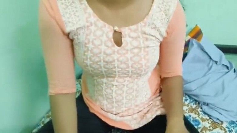 IndianGirlHot2024: Teman wanita desi India berkongkek pepek ketat di hotel Oyo...