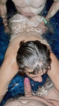 Spanish MILF Threesome at the Pool