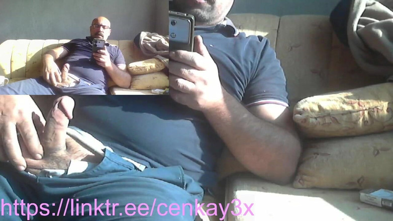 CenkAy: Ayah sedang mengudara