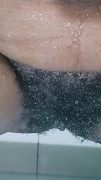 Teil 2: ich fühlte mich so aufgeregt, ich hätte gerne einen endlosen orgasmus in der dusche gehabt