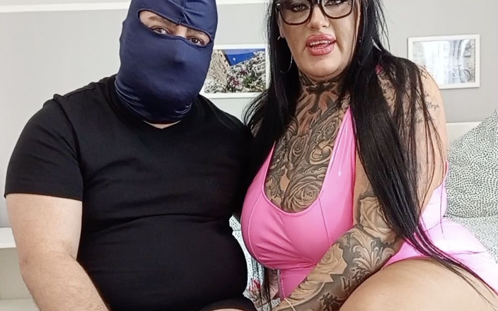 AshleyCumstar: 투르크 하칸과의 사용자 미팅!