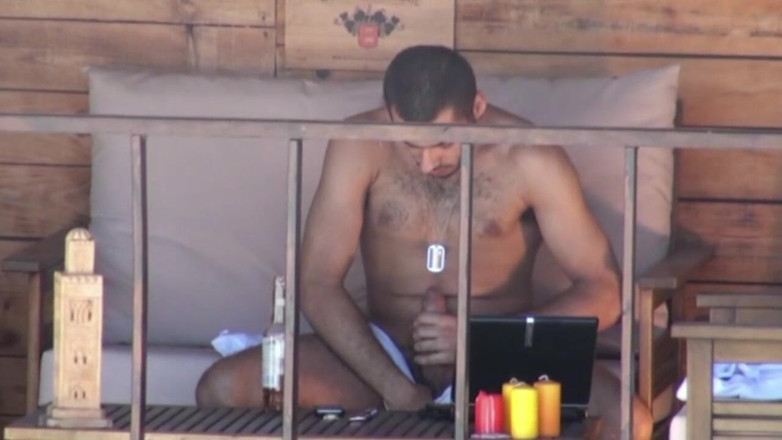 Gaybareback: 흑인 대물 자지에게 따먹히는 익스트림 밀프