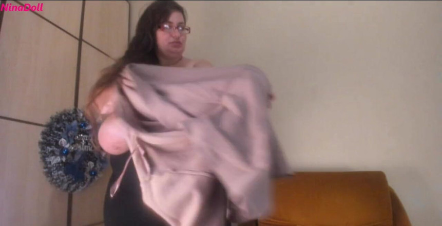 Nina Doll: Déjame provocarte con mi hermoso cuerpo