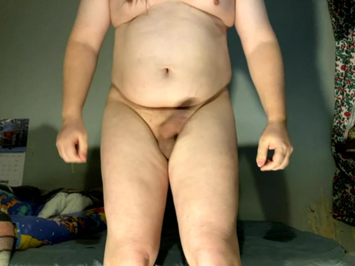 Sissy Jeanette: Fat Piggy Showing Body