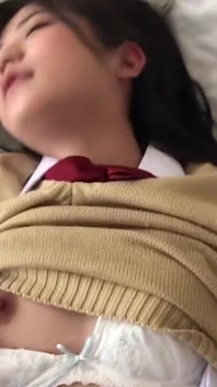 Vedeta porno japoneză se bucură de dragoste privată în costum -partea 1