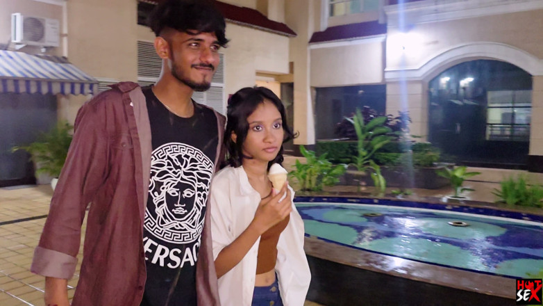 Sex_hub_: インドのDssiティーン、かわいい女の子が彼氏と激しいセックスをする動画