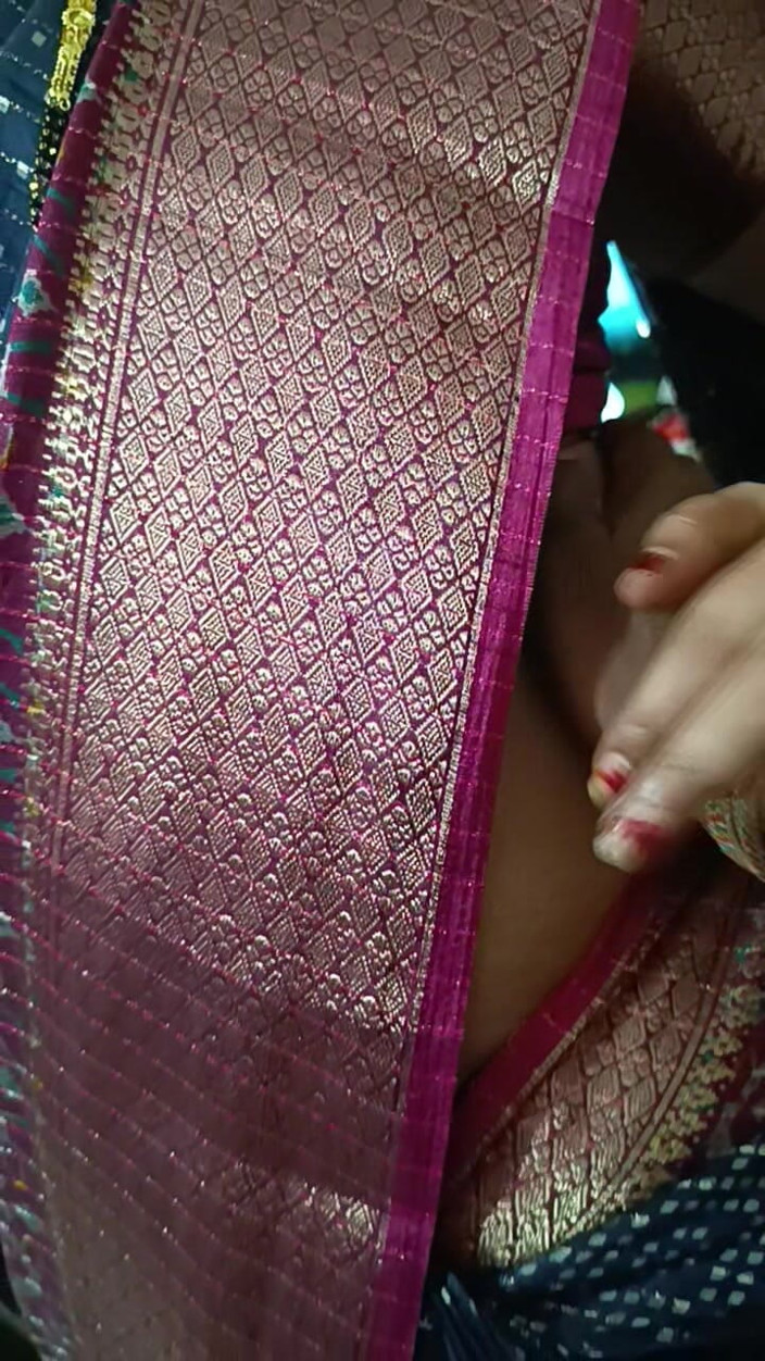 Decent couples: Mătușă indiancă desi frumoasă proprietar se fute pentru chirie de închidere