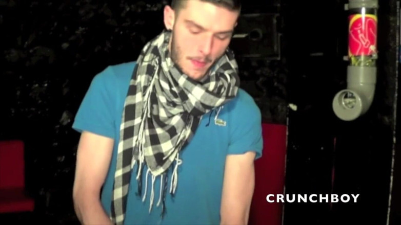Crunch Boy: ทิม คอสล่า ถูกดารา AV จอห์น เดสเป เย็ด