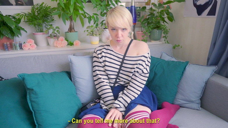 Jolie Lyon: La stravagante amante della sorellastra dice tutto in terapia