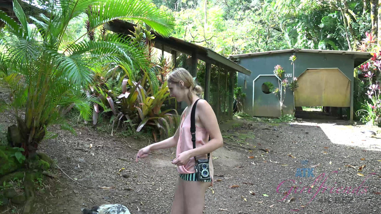 ATK Fans (Girlfriends): Vacanze virtuali in Hawaii con Rococo Royalle parte 5