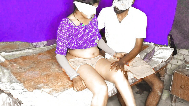 HotBhabhi420: Он покинул ее из Бихара