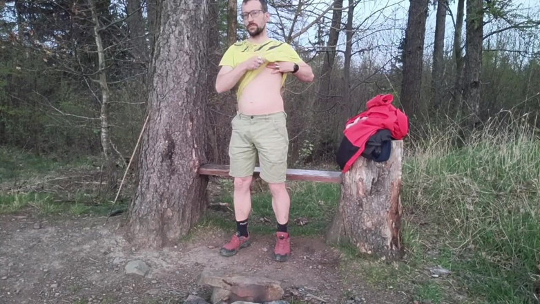 kickerscooter: Goi în pajiște