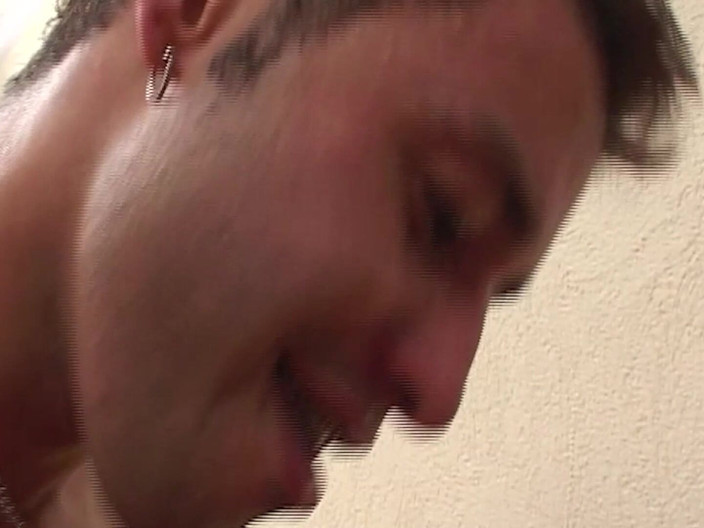 SEXUAL SIN GAY: Sikişen adamlar sahne 3_muscular mahalledeki adam birbirlerinin götlerini sikiyor