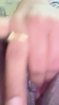 Explore the Juicy Indian Pussy