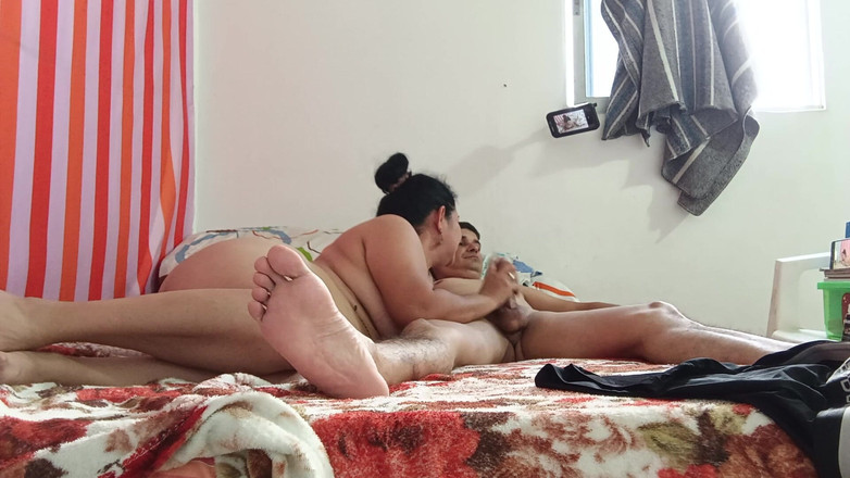 Valkyrie and Luigy Couple: Hete buurvrouw wil neuken en veel melk