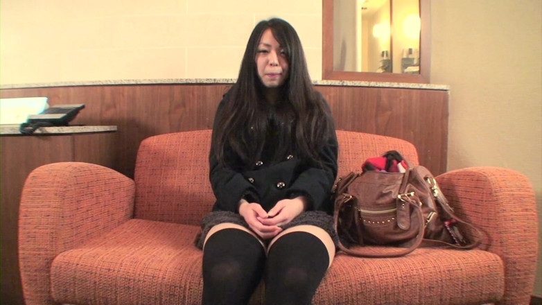 Japan Lust: Japanese teen in knee high socks gets her fresh pussy...