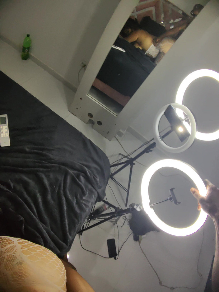 PABLO N3GROBAR: シーズン4 - ペチットガール 視点2