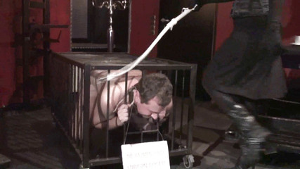 Femdom Austria: 괴물 쇼 4 (조스키와 함께)