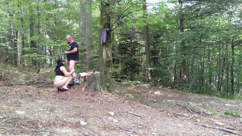 Toilet Mommy: 100 Výstřiků! to Nejlepší Ze Spermatu! Část 4