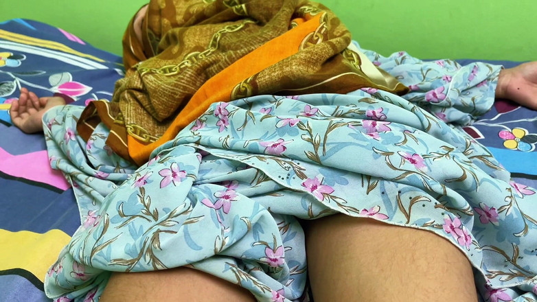 Riya Chowdhury: 내 젊은 섹시한 아줌마는 나와 하드코어 섹스하고 인정사정도 못생기다