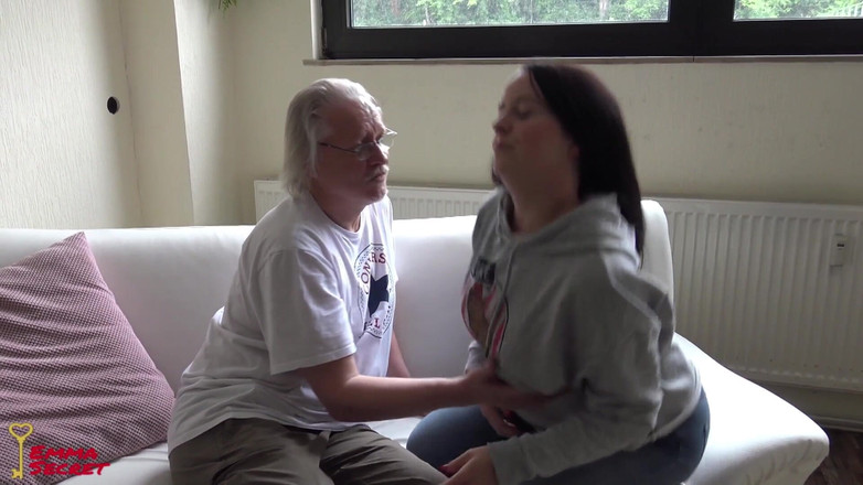 Emma Secret: Krass! Hämnd-bj Med Styvfarfar!