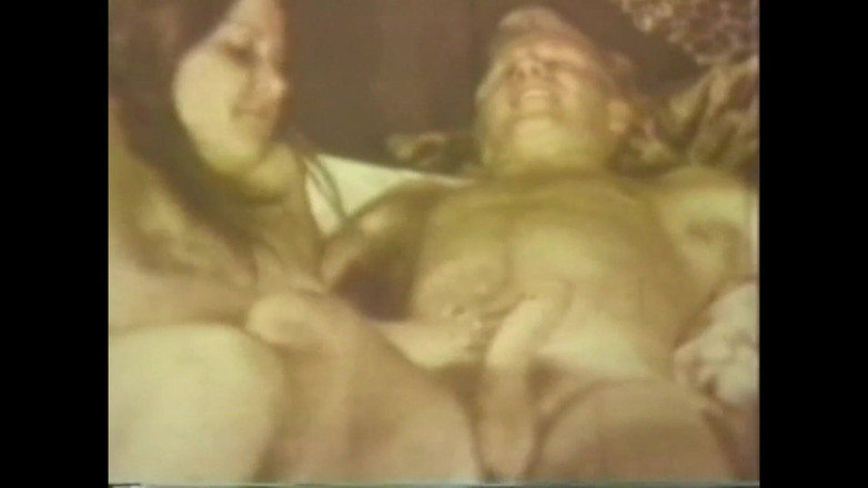 Vintage Megastore Full hd: Dziwki bawią się mężczyzną