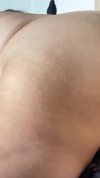 Analua iri güzel kadın ve kız arkadaşı ninfa iri güzel kadın porno çekiyor