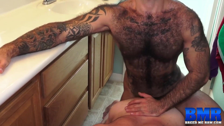 Breed Me Raw: BREEDMERAW - Raw sex with bears Bishop Angus and Atlas Grant