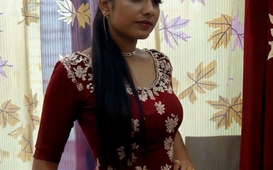 Daizo Premium: Sevimli Hintli kız erkek arkadaşı tarafından sikiliyor