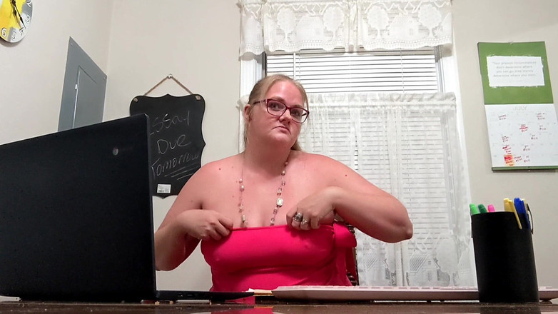 Nichole Madison: Din gravida läraruppdatering!