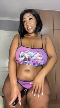 Gordas stripteasing e adoração anal