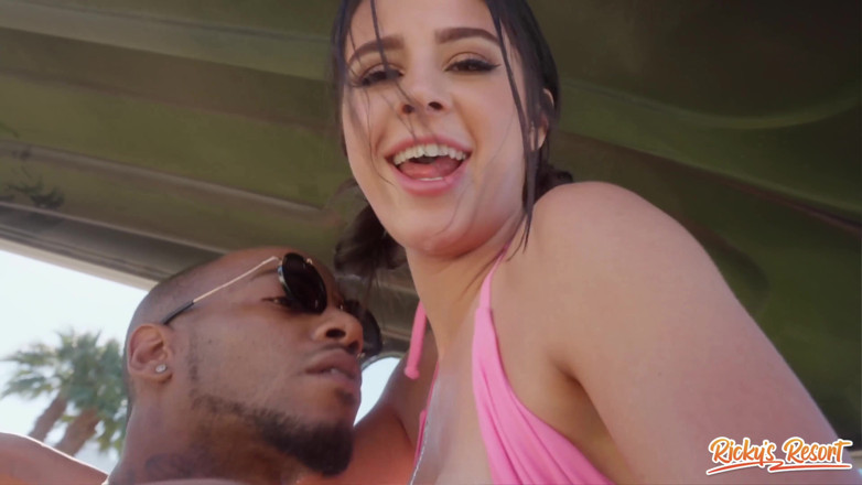Ricky's Resort: Kylie Rocket Episode